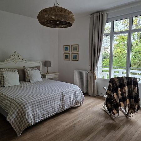 Demeure Du Saule Madame Bed and Breakfast Thieux  Eksteriør billede